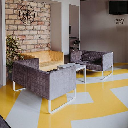 Private Rooms At Hostel63 萨格勒布 外观 照片