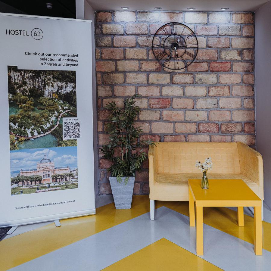 Private Rooms At Hostel63 萨格勒布 外观 照片